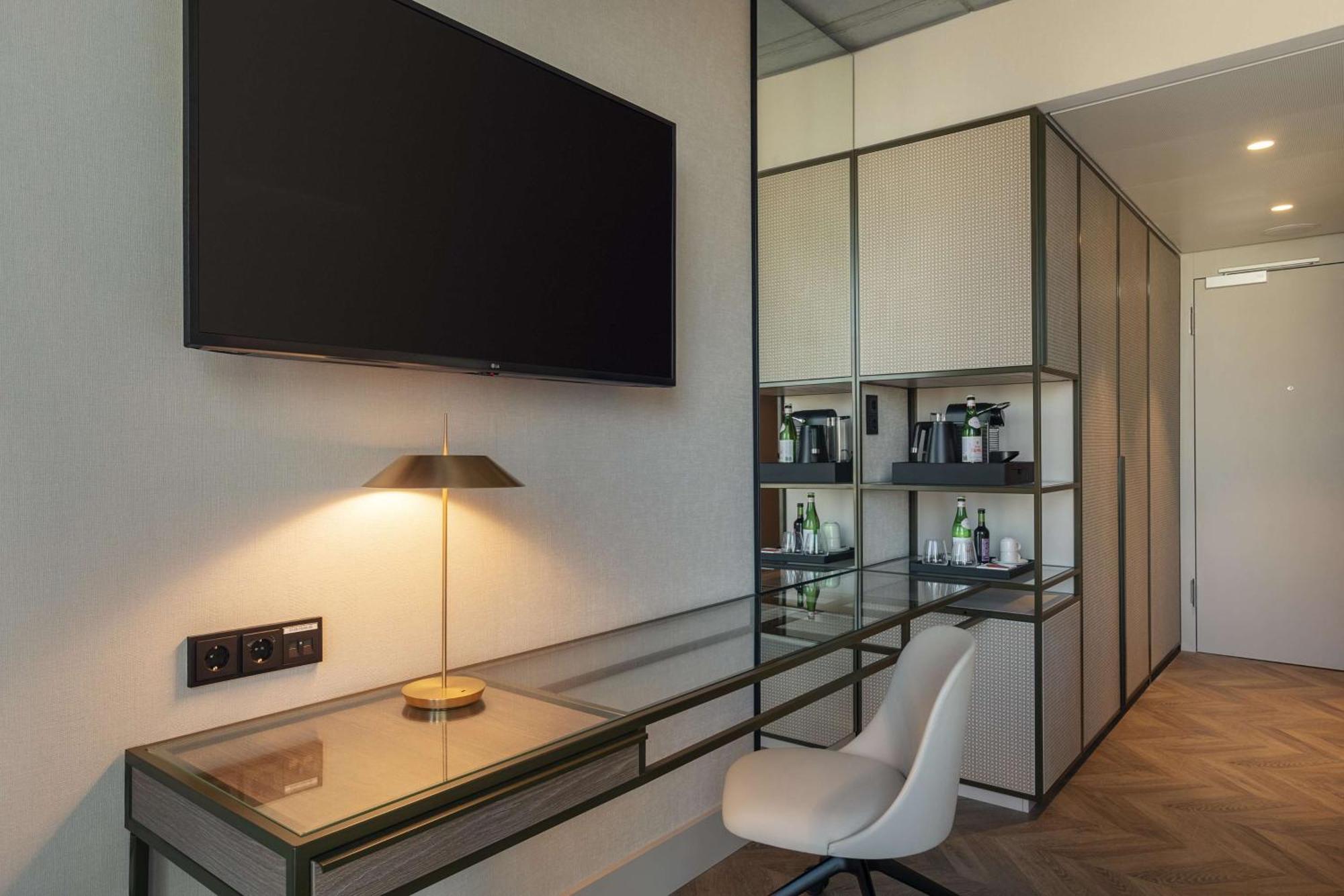 Nh Collection Frankfurt Spin Tower Hotel Frankfurt am Main Luaran gambar
