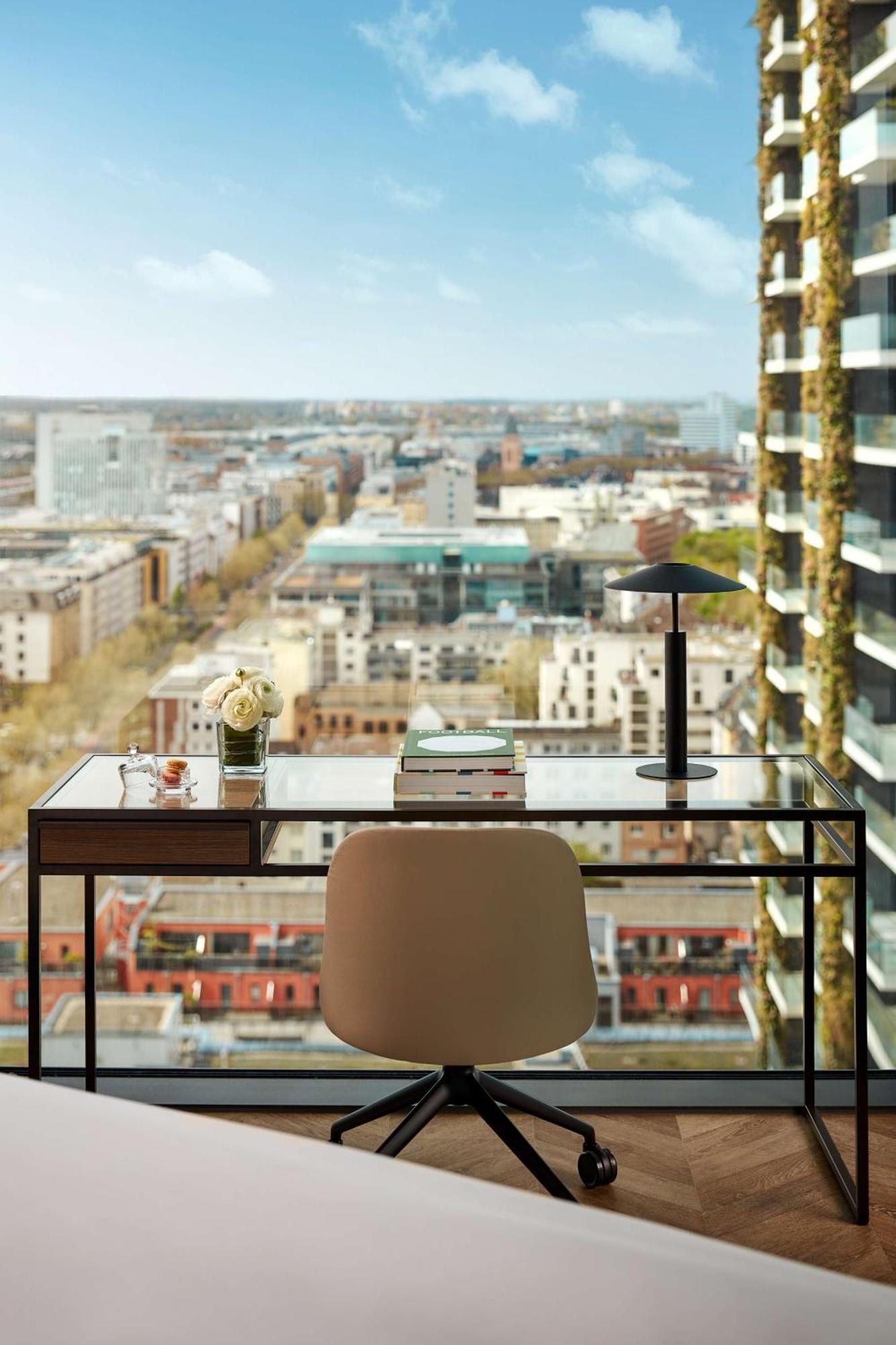 Nh Collection Frankfurt Spin Tower Hotel Frankfurt am Main Luaran gambar