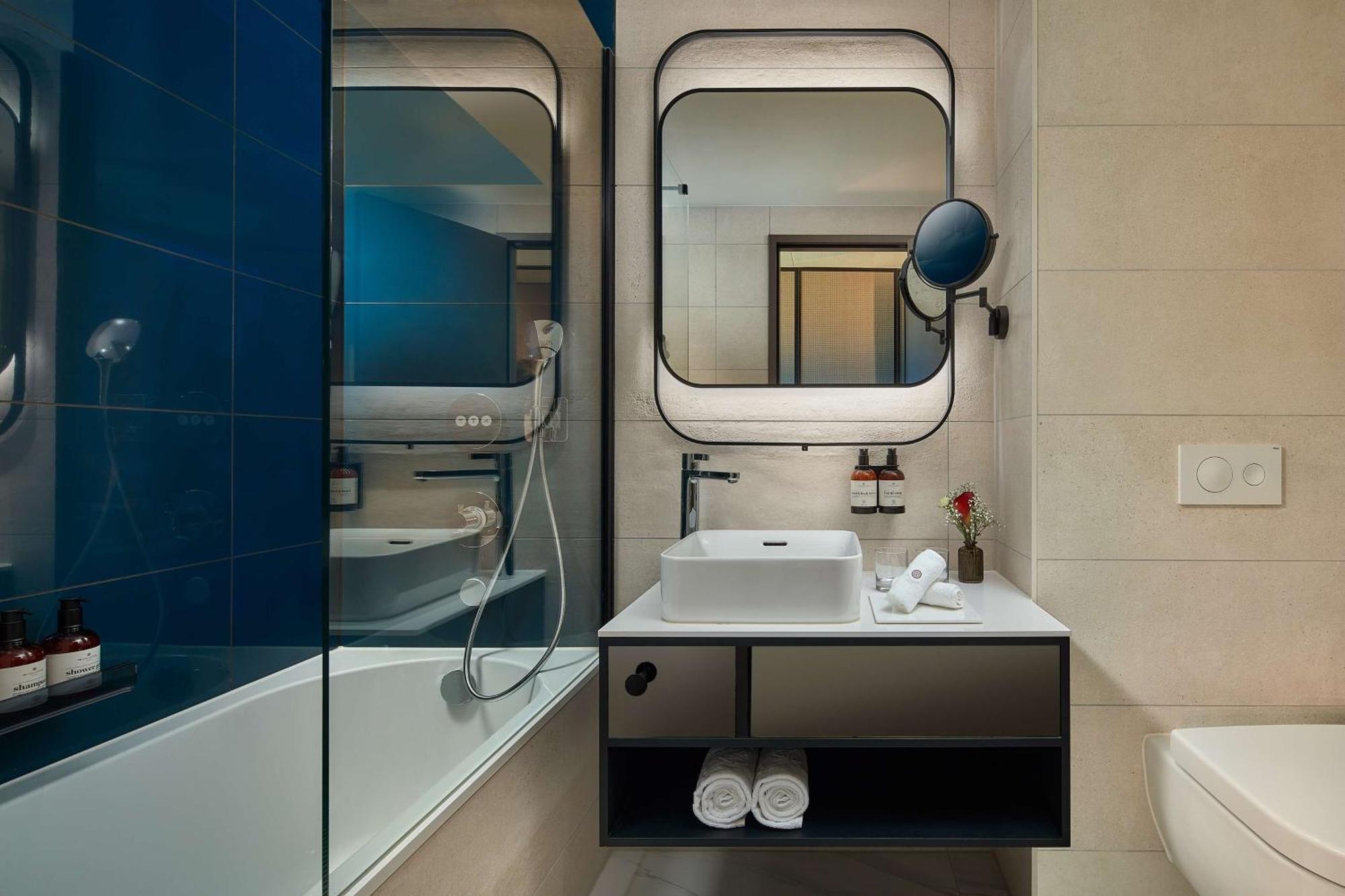Nh Collection Frankfurt Spin Tower Hotel Frankfurt am Main Luaran gambar